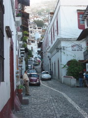 20061005071441-taxco-street.jpg